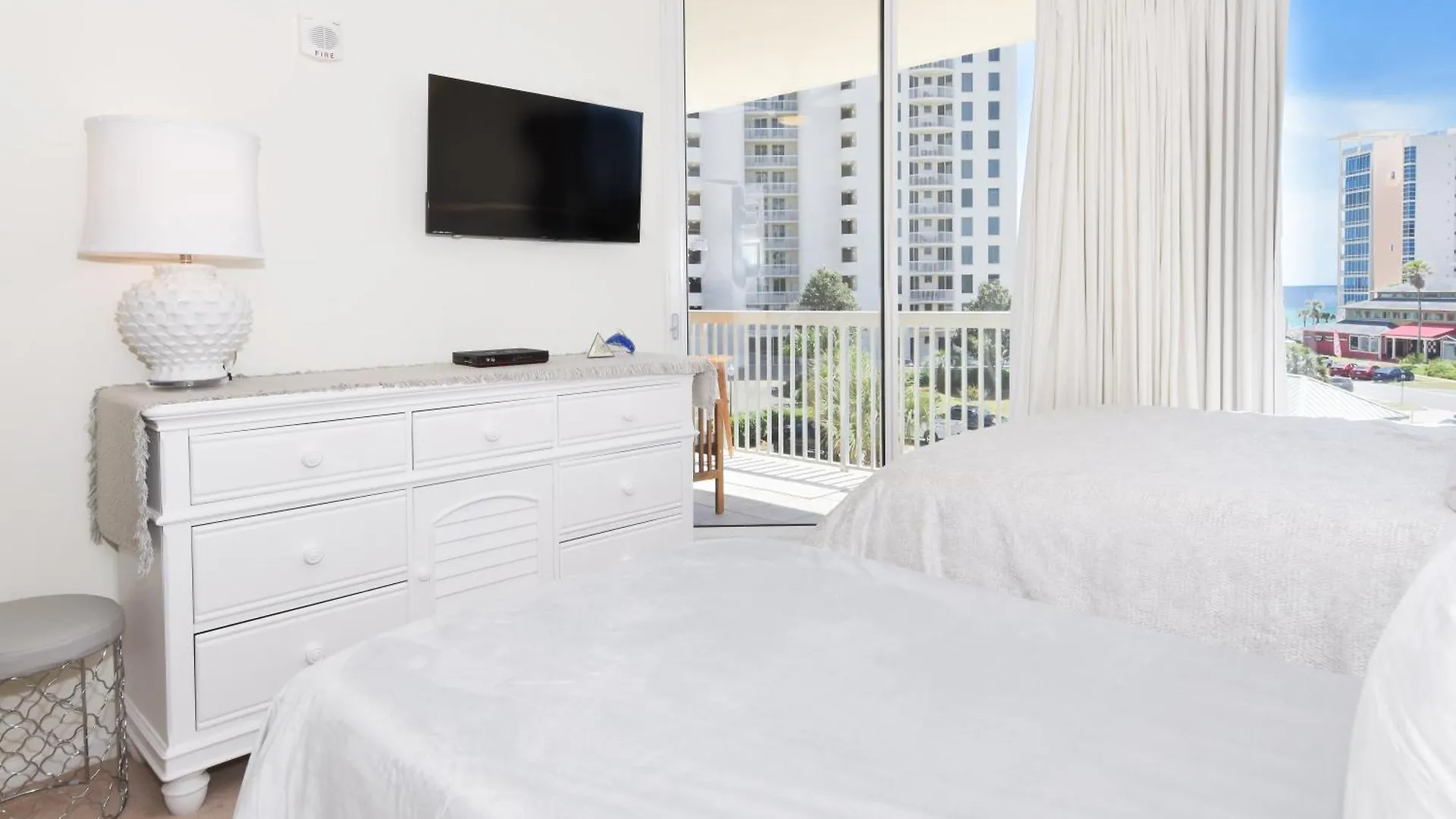 Silver Shells St, Lucia 402 Destin Apartment